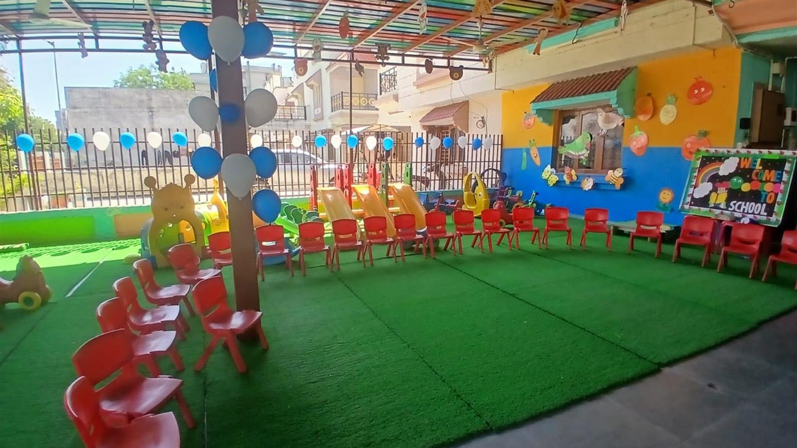 Ranip 2 children enjoying an interactive classroom learning activity