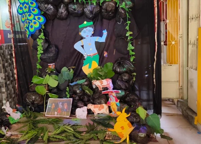 Creative Krishna storytelling and nature display at TreeHouse Vastrapur