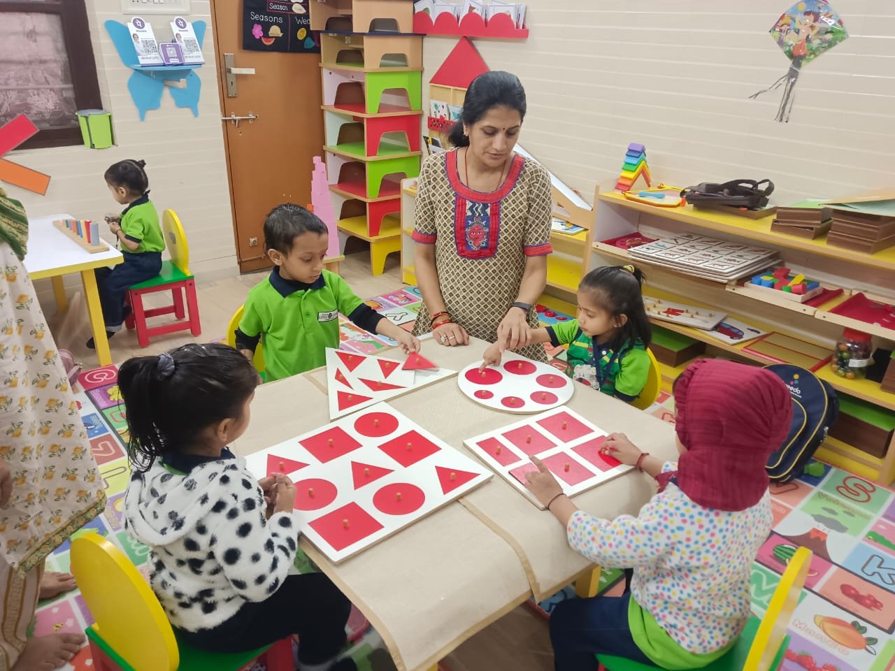 Fine motor skill play